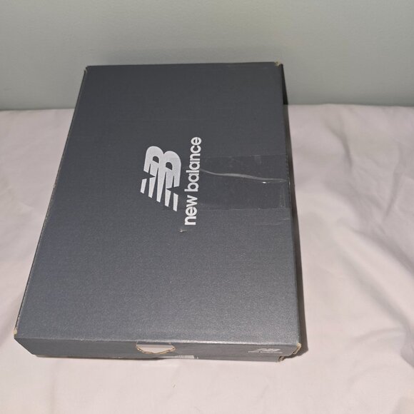 New Balance 2002, US Kid's, Black/Black, Various Sizes 12M & 11M, New in Box - Picture 7 of 8